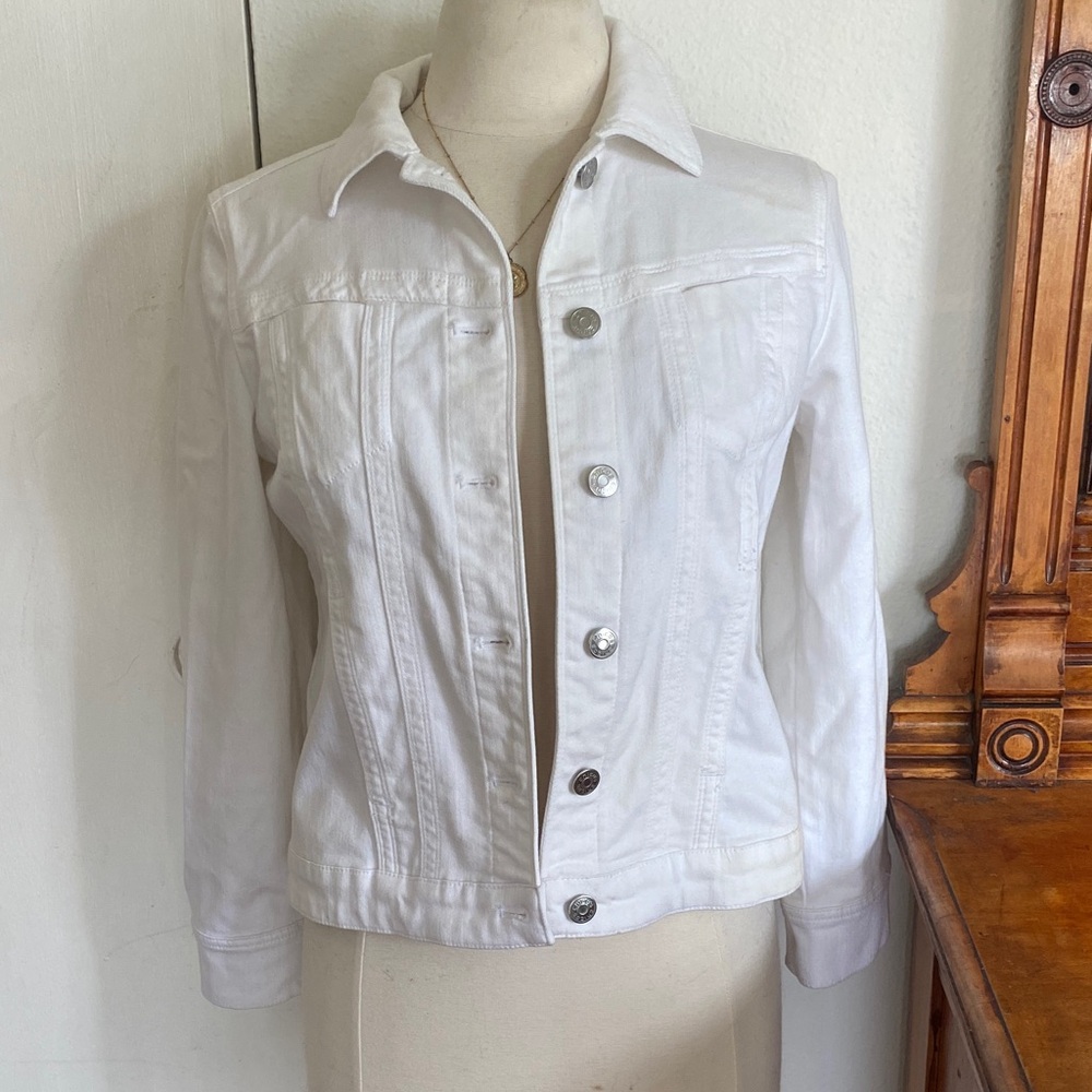 Chico’s White Denim Jacket 0P- Women Jackets & Coats